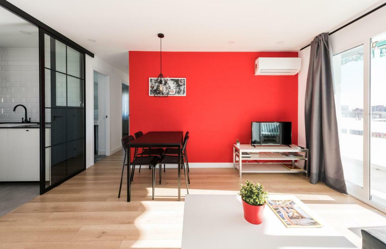 Ever House Ifema Mar De Cristal Madrid Exterior photo