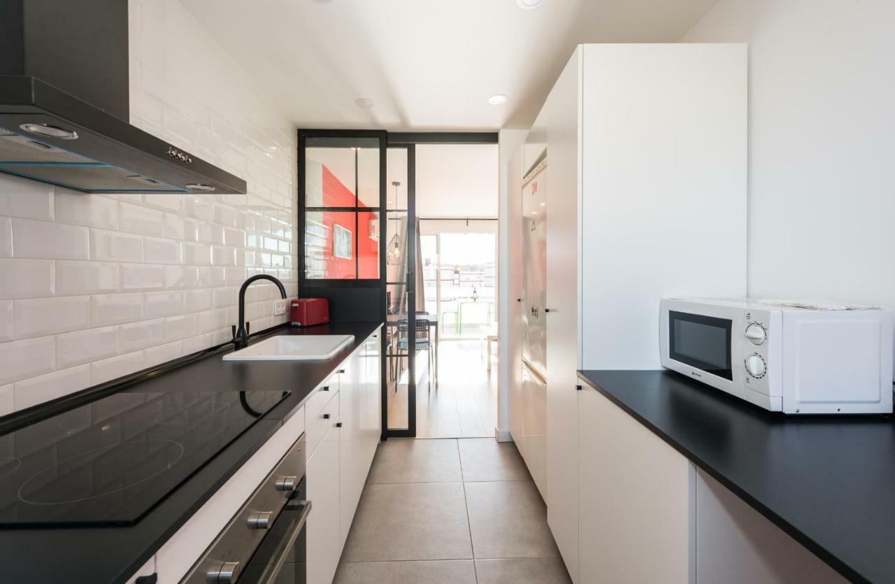 Ever House Ifema Mar De Cristal Madrid Exterior photo